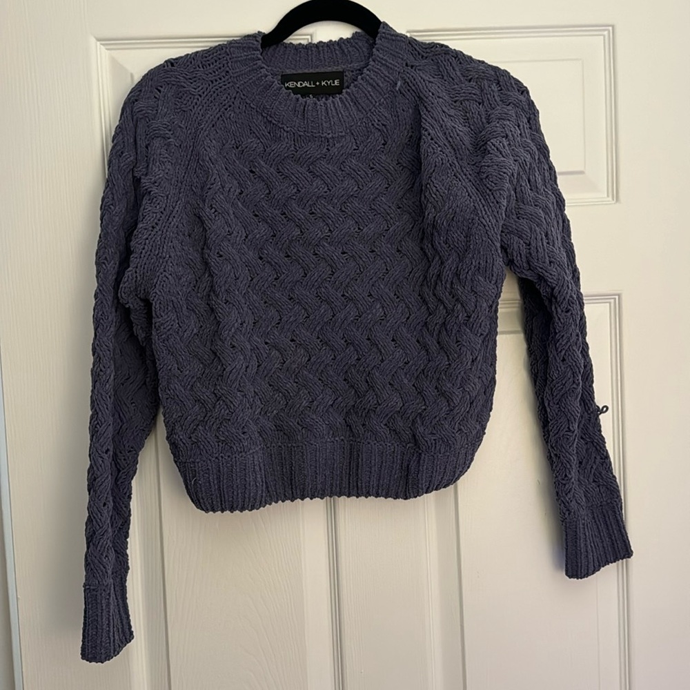 Kendall & Kylie Navy Cropped Sweater